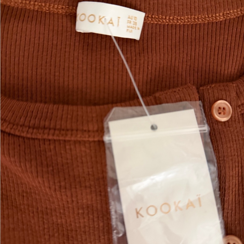 Kookai Women's Tan Button-Up Tank Top - Picture 2 of 6